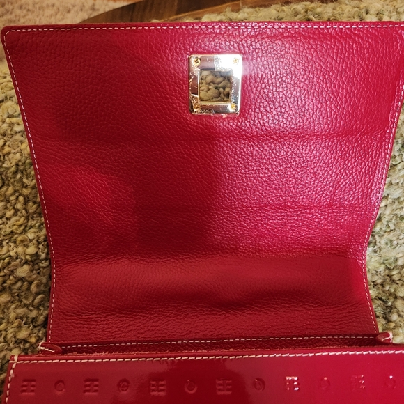 NWT ARCADIA ITALY PATENT LEATHER LAILA HANDBAG CROSSBOY OR SHOULDER CHAIN STRAP - Picture 12 of 15